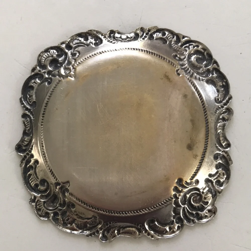Antique Victorian Wilcox Salt Cellar and small plated tray - Picture 8 of 9